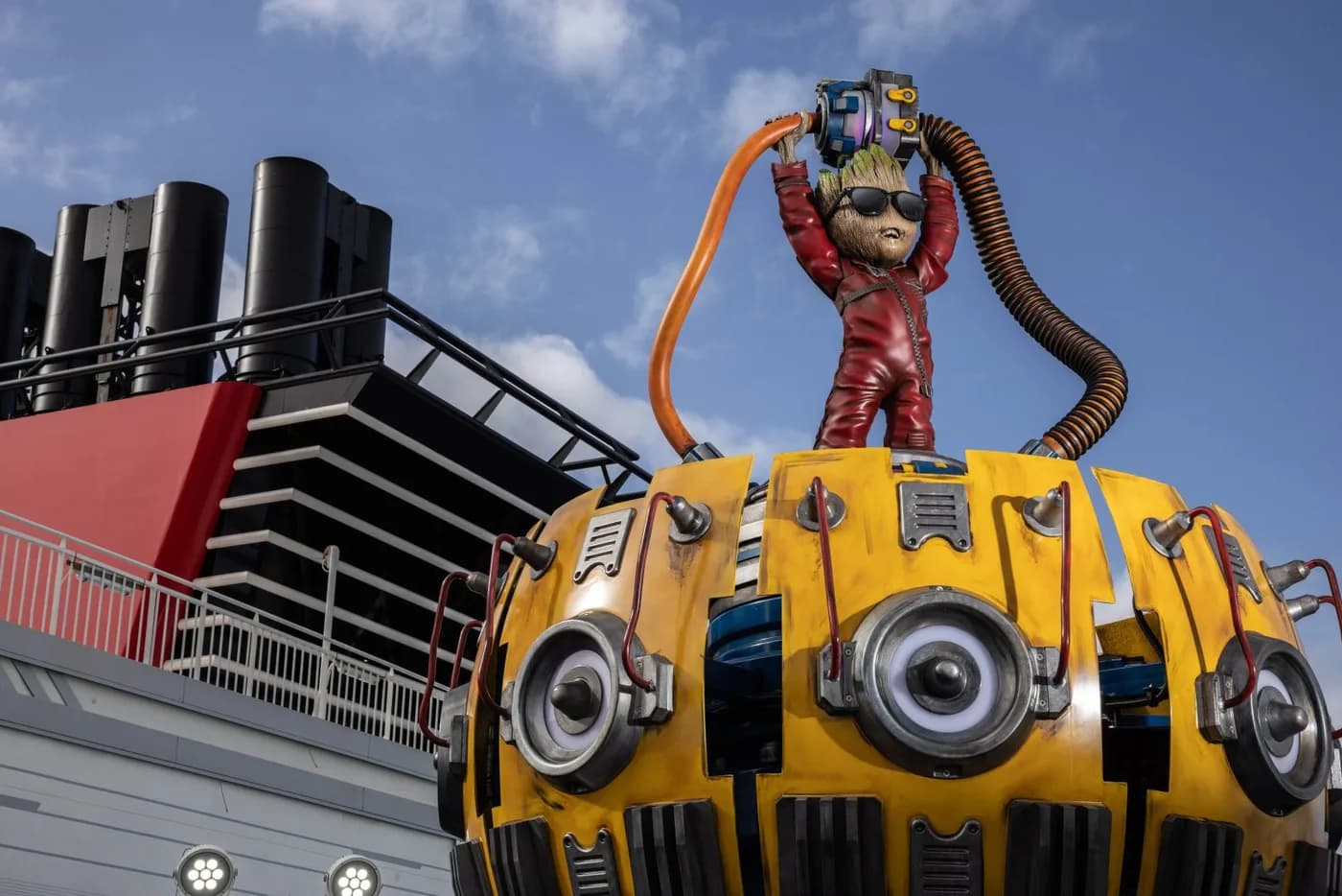 Marvel Landing на Disney Adventure