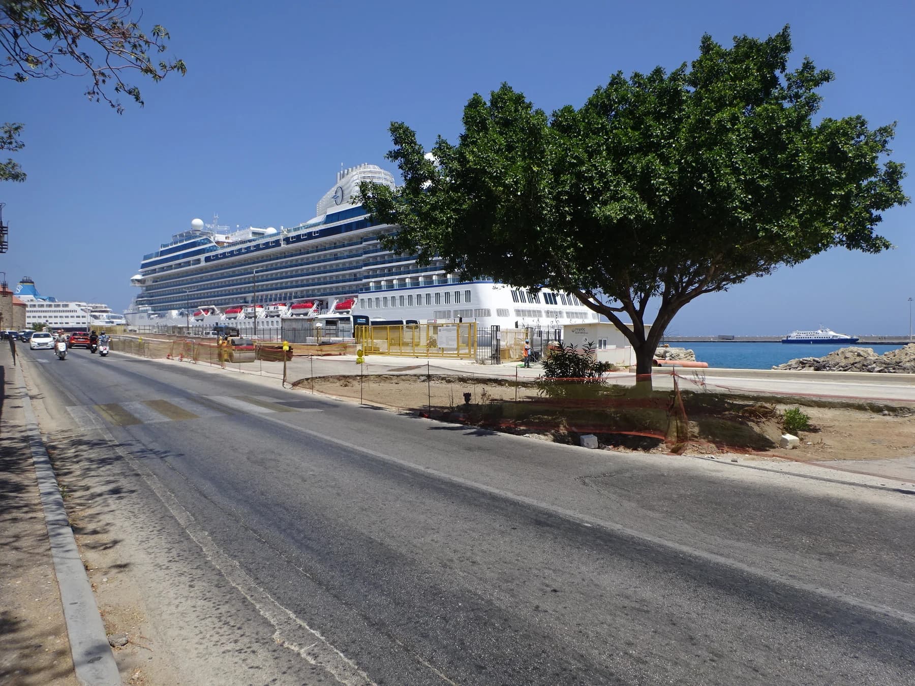 Oceania Allura — внешний вид